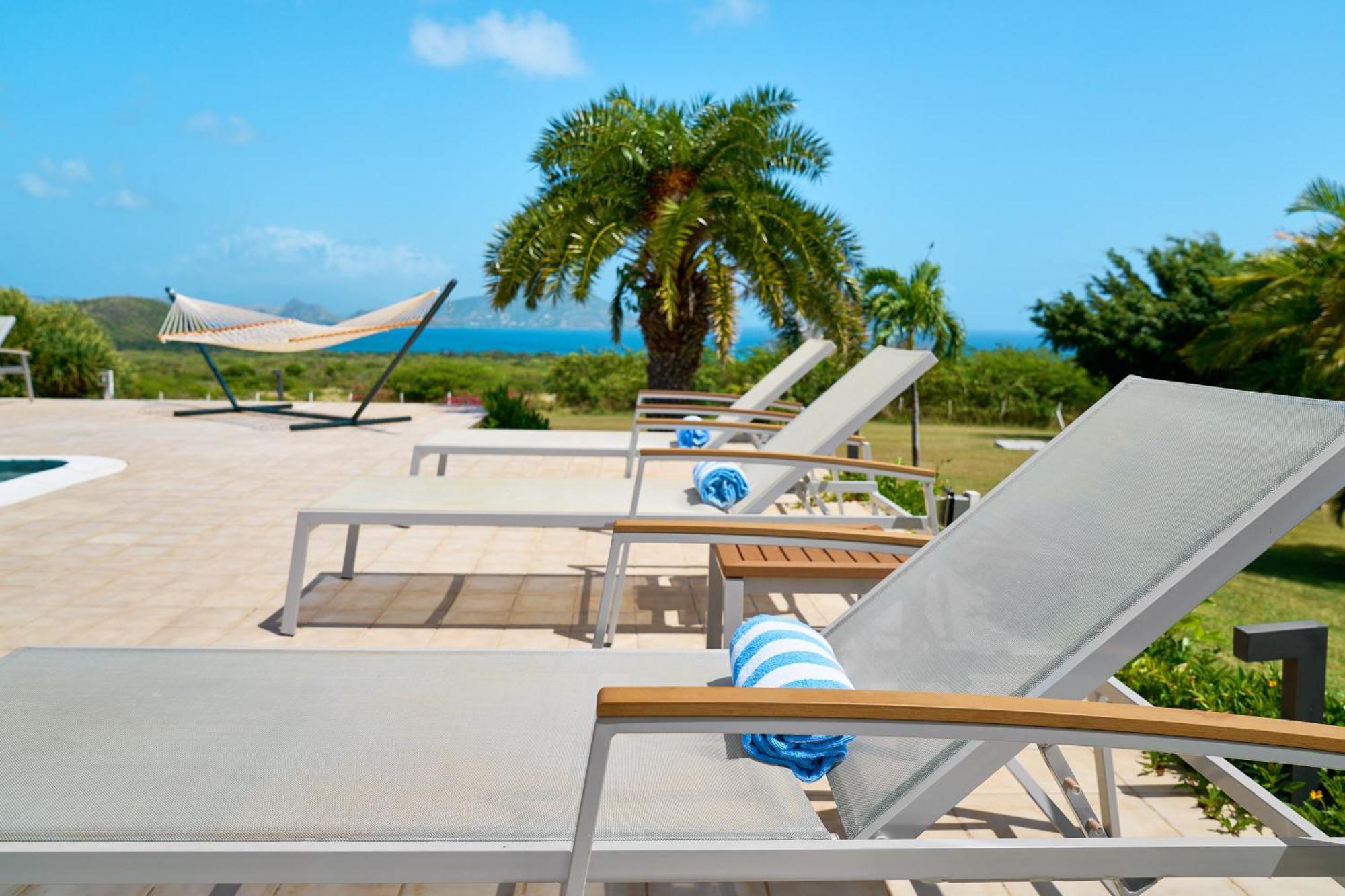 Mount Nevis Hotel Extérieur photo